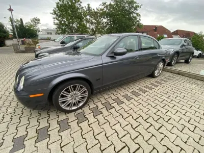 Używany Jaguar S-Type S 238 KM (175 kW) 2004 Szary Sedan/Limuzyna