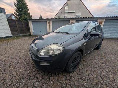 Gebraucht Fiat Punto Evo 77 PS (56 kW) 2011 Grau Kleinwagen
