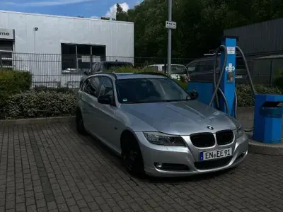 Gebraucht BMW 318 Performance 143 PS (105 kW) 2012 Silber Kombi