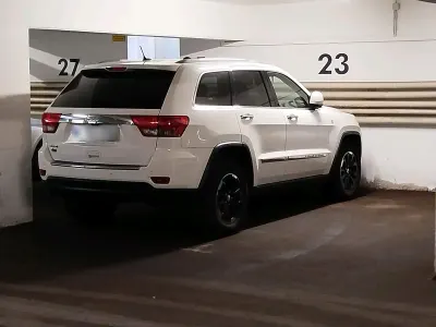 Gebraucht Jeep Grand Cherokee Overland 286 PS (210 kW) 2010 Weiß SUV