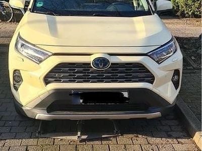 Gebraucht Toyota RAV4 178 PS (130 kW) 2020 Weiß SUV