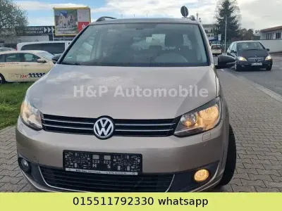 Gebraucht VW Touran Match 105 PS (77 kW) 2012 Beige Van / Kleinbus