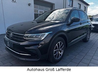 Gebraucht VW Tiguan Life 150 PS (110 kW) 2023 Schwarz SUV