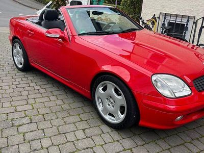 Rot Gebraucht 2000 Mercedes 200 Cabrio | 6.600 €