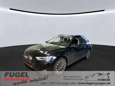 Gebraucht Audi e-tron Sportback S-Line 300 kW (408 PS) 2023 Mythosschwarz metallic SUV
