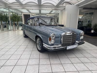 Gebraucht Mercedes 280 SE 500 PS (367 kW) 1971 Blau Cabrio