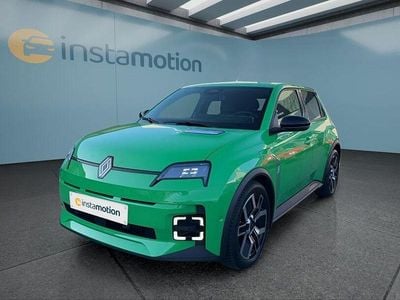 Second-hand Renault R5 2025 Verde Hatchback
