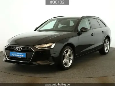Gebraucht Audi A4 Basis 163 PS (119 kW) 2022 Schwarz Kombi