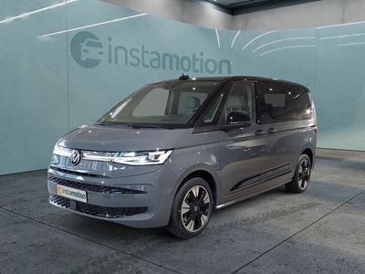 Gebraucht VW Multivan Life 150 PS (110 kW) 2023 Grau Van / Kleinbus