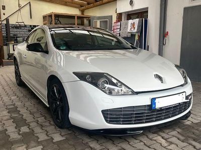 Weiß Gebraucht 2010 Renault Laguna III Coupé | 8.999 €