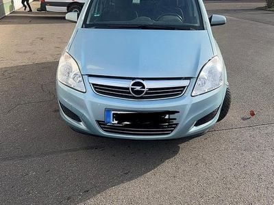 Second-hand Opel Zafira 110 CP (80 kW) 2009 Albastru Monovolum