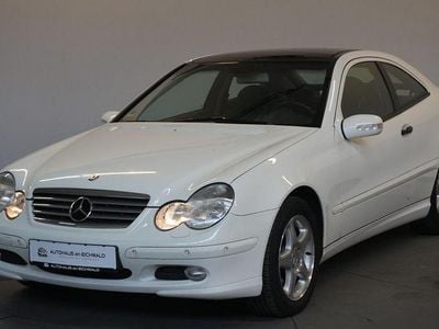 Gebraucht Mercedes C200 163 PS (119 kW) 2001 Weiß Coupé