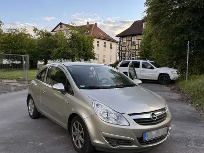 Gebraucht Opel Corsa Edition 80 PS (58 kW) 2007 Beige Kleinwagen