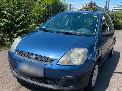 Gebraucht Ford Fiesta 69 PS (50 kW) 2006 Blau Kleinwagen