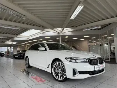 Gebraucht BMW 530 Luxury Line 286 PS (210 kW) 2023 Weiß Limousine