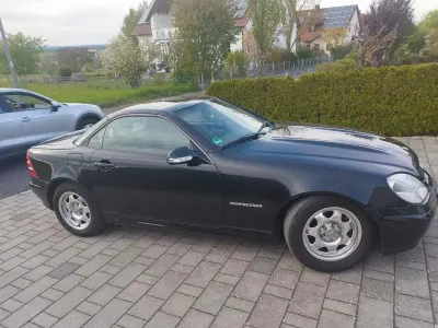 Gebraucht Mercedes SLK200 163 PS (119 kW) 2002 Schwarz Cabrio