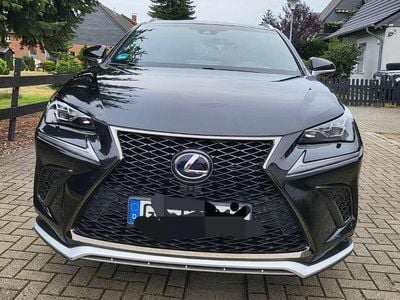 Lexus NX300h