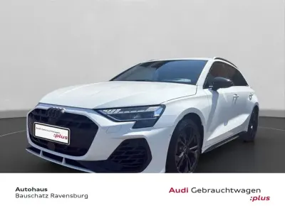 Gebraucht Audi S3 Sport 333 PS (244 kW) 2025 Arkonaweiss Limousine