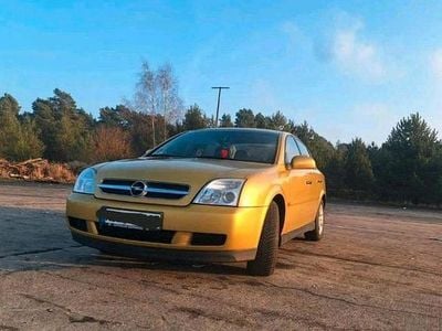 Gebraucht Opel Vectra 147 PS (108 kW) 2002 Gold Limousine
