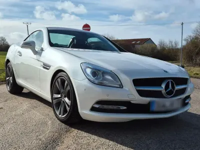 Gebraucht Mercedes SLK200 184 PS (135 kW) 2011 Weiß Cabrio