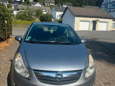 Gebraucht Opel Corsa 75 PS (55 kW) 2008 Silber Kleinwagen