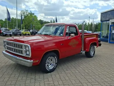 Gebraucht Dodge D100 224 PS (164 kW) 1979 Rot Pickup