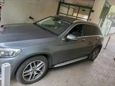 Gebraucht Mercedes GLC250 204 PS (150 kW) 2017 Grau SUV
