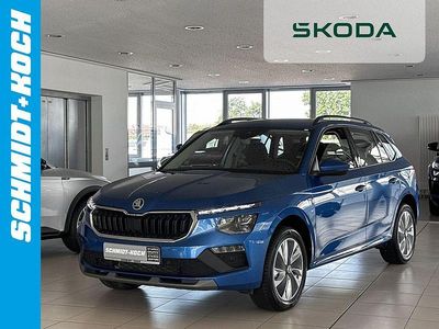 Raceblau metallic Gebraucht 2024 Skoda Kamiq Drive SUV | 23.690 € (Fairer Preis)
