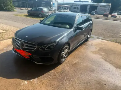 Gebraucht Mercedes E350 AMG line 252 PS (185 kW) 2014 Grau Kombi