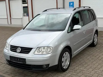 Gebraucht VW Touran Trendline 105 PS (77 kW) 2004 Silber Van / Kleinbus