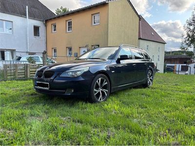 BMW 523