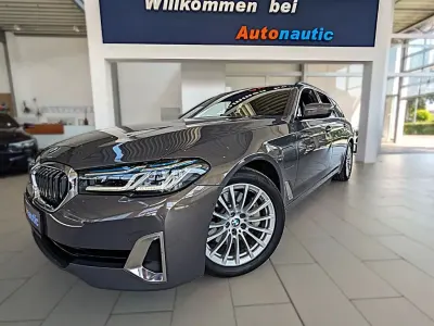 Gebraucht BMW 520 Sport Line 163 PS (119 kW) 2021 Grau Limousine
