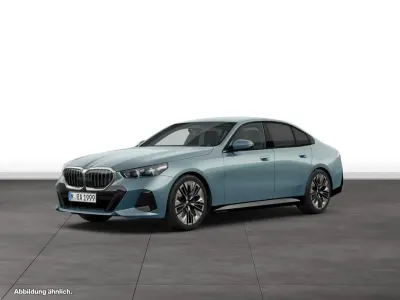 Gebraucht BMW 520 M Sport 190 PS (139 kW) 2026 Grün Limousine
