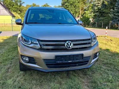 Gebraucht VW Tiguan Life 140 PS (102 kW) 2013 Gelb SUV