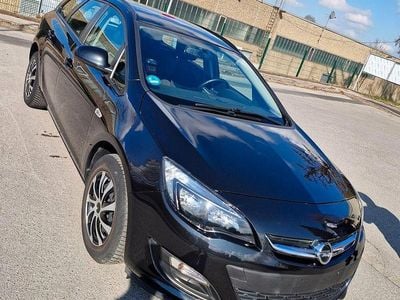 Usata Opel Astra Edition 116 CV (85 kW) 2016 Nero Station wagon