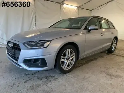 Gebraucht Audi A4 Sport 204 PS (150 kW) 2023 Florettsilber metallic Kombi