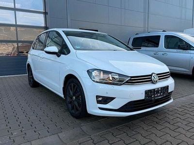 Weiß Gebraucht 2014 VW Golf Sportsvan Comfortline Van / Kleinbus | 9.900 € (Fairer Preis)