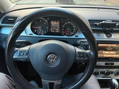 Gebraucht VW Passat Highline 143 PS (105 kW) 2013 Schwarz Kombi