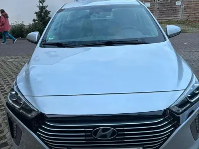 Gebraucht Hyundai Ioniq Style 77 PS (56 kW) 2019 Silber Kleinwagen