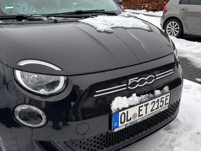Gebraucht Fiat 500e Red 69 kW (95 PS) 2021 Schwarz Limousine