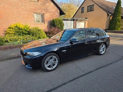 Second-hand BMW 530 Comfort Edition 258 CP (189 kW) 2015 Negru Break