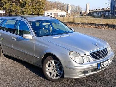 Gebraucht Mercedes E270 Classic 177 PS (130 kW) 2004 Silber Limousine