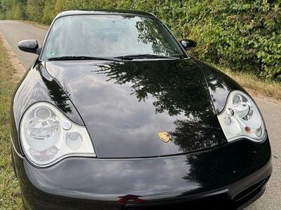 Porsche 911 Carrera 4