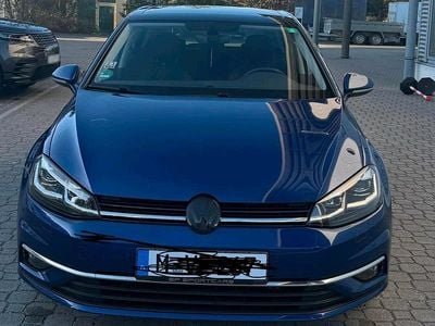Gebraucht VW Golf VII Join 150 PS (110 kW) 2019 Blau Limousine
