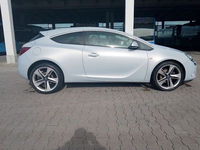 Opel Astra GTC