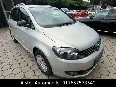 Gebraucht VW Golf VII Style 122 PS (89 kW) 2012 Silver leaf white gold Limousine