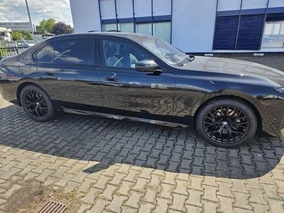 BMW 740