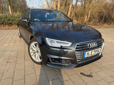 Gebraucht Audi A4 S-Line 150 PS (110 kW) 2017 Grau Kombi