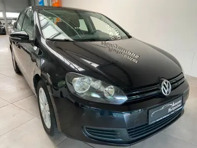 Gebraucht VW Golf VI Trendline 105 PS (77 kW) 2010 Schwarz Kleinwagen