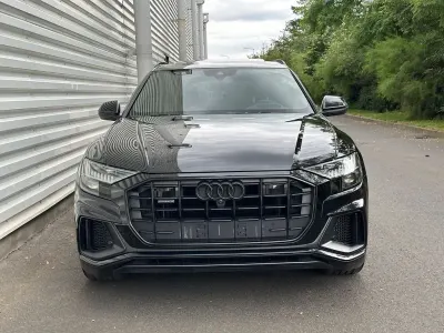 Gebraucht Audi Q8 S-Line 340 PS (250 kW) 2020 Schwarz SUV